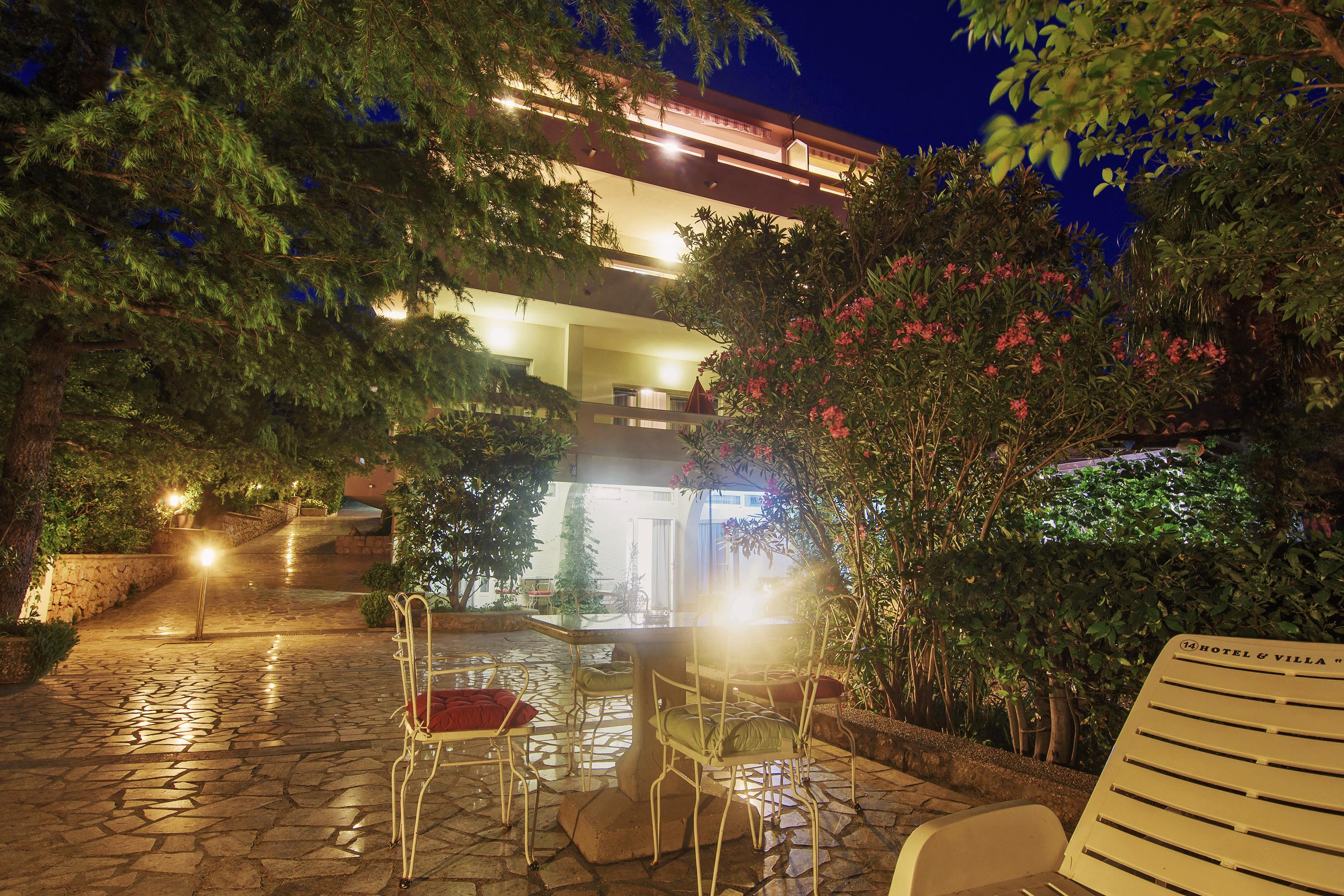 Villa Vicko Starigrad Paklenica Exterior foto