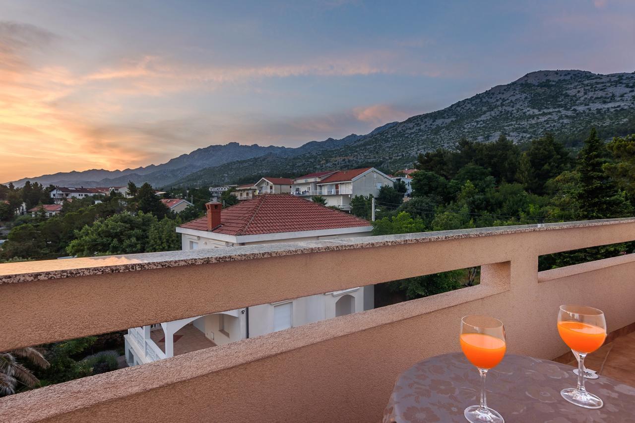 Villa Vicko Starigrad Paklenica Exterior foto